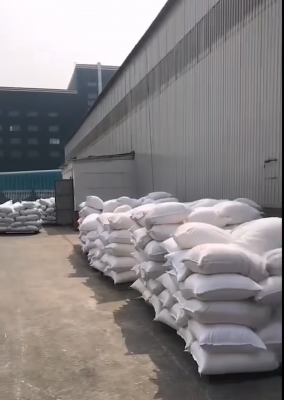 raybey雷竞技最新官网地址产品堆放，工厂装车作业图