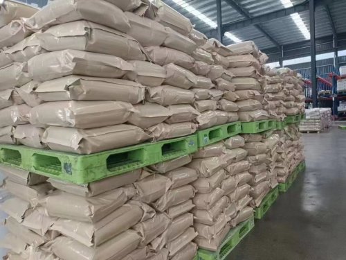 洗煤用聚丙烯酰胺产品装载中